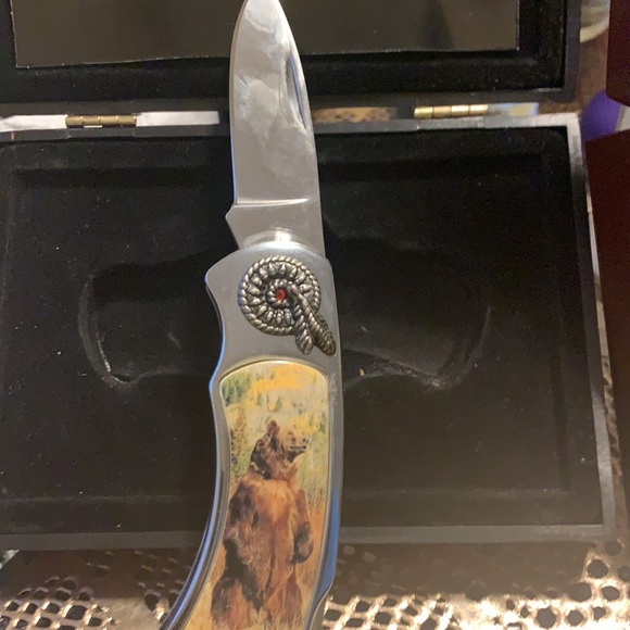 2 wild life collection knives with box - Picture 3 of 3